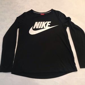Nike Girls Long Sleeve Logo Tee